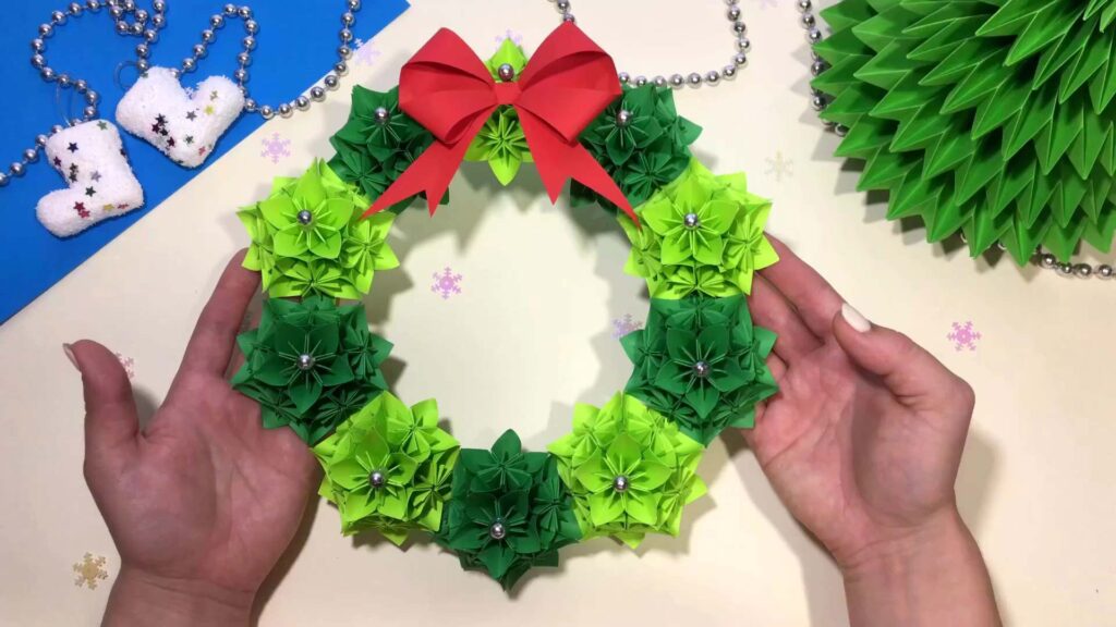 4 DIY Green Christmas Paper Crafts