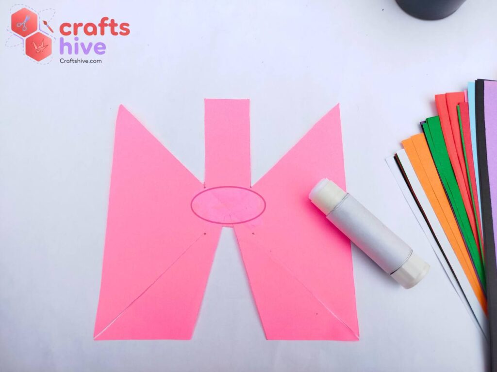 Step #6 Glue the Centre 