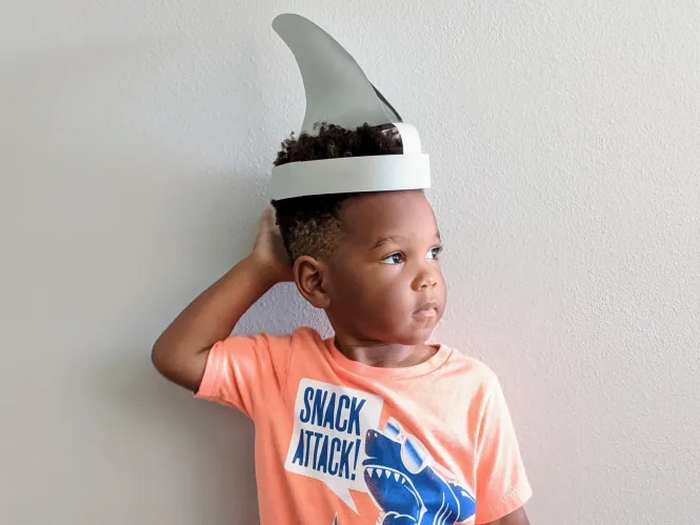 Shark fin hat craft for kids