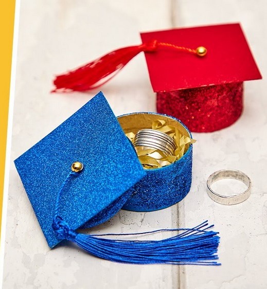 diy glittery hat