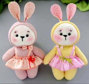 10 Plus Ways to Craft Bunny Plushies