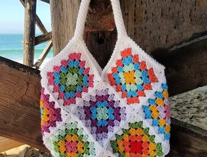 Ways to Crochet Beach Bag Tote Bags with FREE PATTERNS