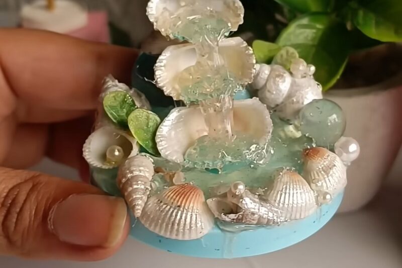 DIY Seashell Waterfall Scene Decoration for Summer