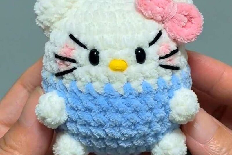 Free Crochet Mini Hello Kitty Plushie Pattern