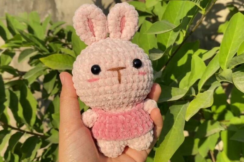 Free Crochet Little Bunny Plushie Pattern for Kids