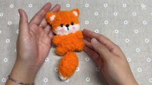 Free Crochet Fuzzy Yarn Fox Plushie Keychain Pattern for Kids
        
            
            
                In work with: Nhehuynh.handmade
            
        
        
            
            
            
                Author: Talha