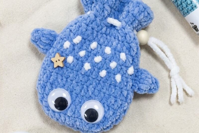 Free Crochet Plush Whale Drawstring Bag Pattern for Summer