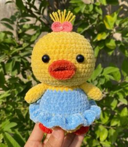 Free Crochet Dressed Duck Plushie for Girls