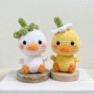 Free Crochet Flower Duck Plushie for Summer
        
            
            
            
                Author: Talha