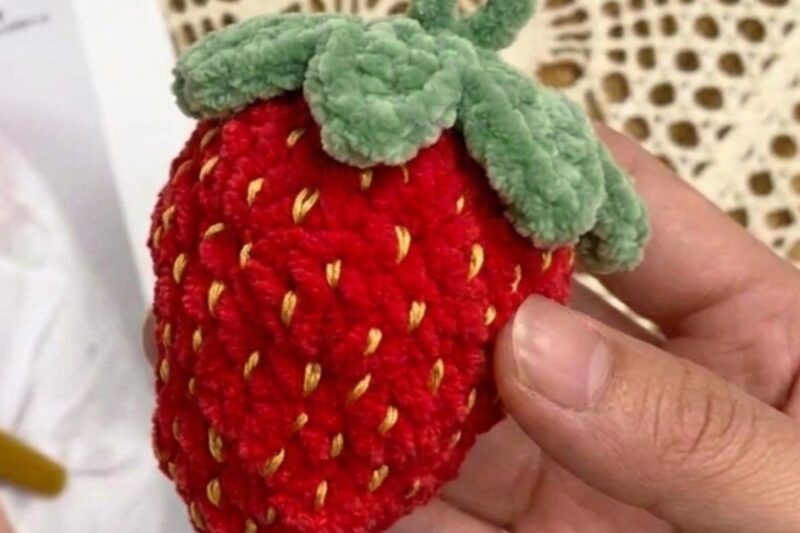 Free Crochet Strawberry Keychain Plush Pattern for Summer
