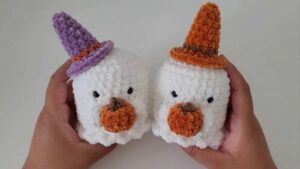 Free Crochet No-Sew Boo Ghost With Pumpkin Plushie Pattern