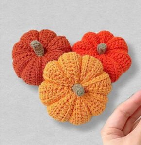 Free Crochet Ribbed Pumpkin Pattern from a Rectangle