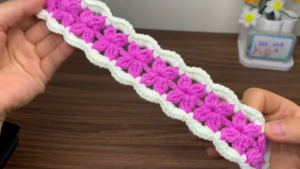 Free Crochet Beautiful Flower Headband for Ladies
        
            
            
            
                Author: Talha