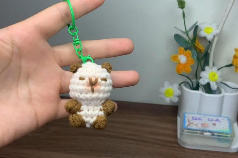Free Crochet No-Sew Capybara Buddy Amigurumi Pattern (Small & Quick)