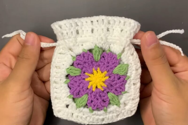 Free Crochet Drawstring Flower Pouch Pattern from Granny Square