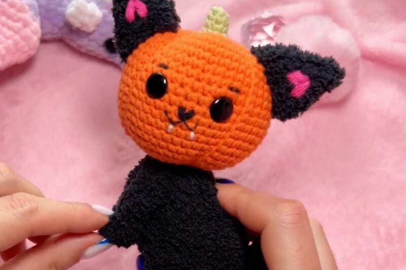 Free Crochet Pumpkin Kitten Cat Plushie Pattern for Halloween & Fall