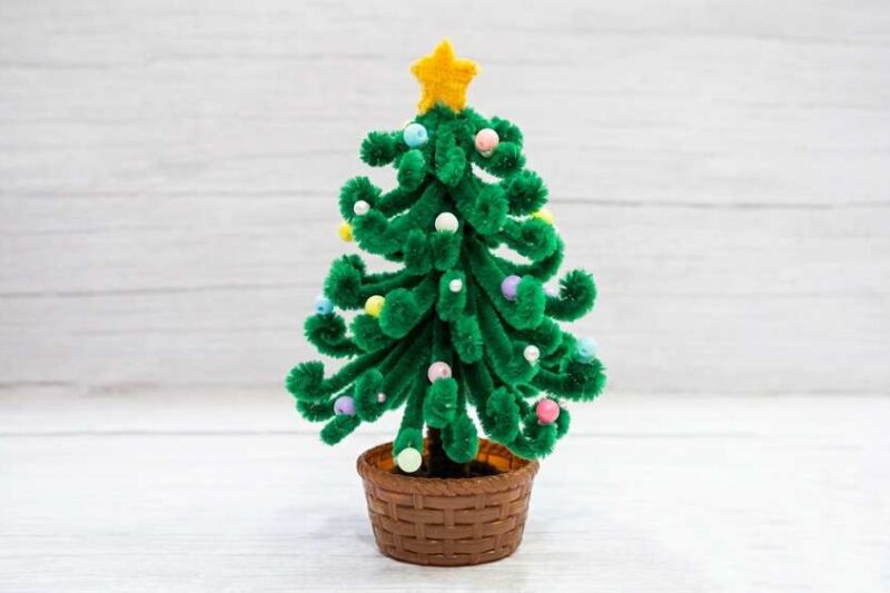 How to DIY Easy & Simple DIY Christmas Tree Basket Decoration