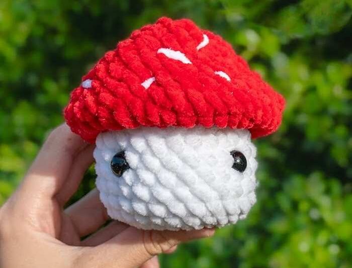Autumn Special Crochet Small Mushroom Amigurumi Pattern