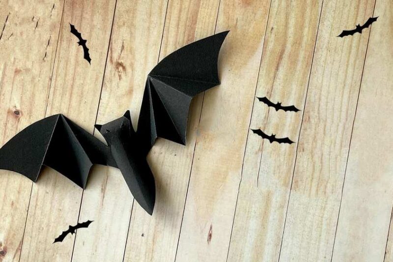 How to DIY Halloween SPOOKIER Paper Bat Craft for Kids