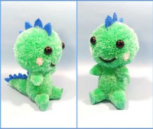 How to DIY A Sitting No-Knit Dinosaur Plushie for Kids