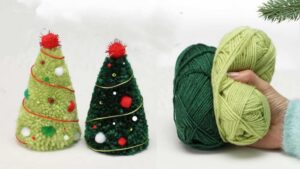 How to DIY Pom Pom Christmas Tree made of Yarn for Festivals
Crafter Art IDEA