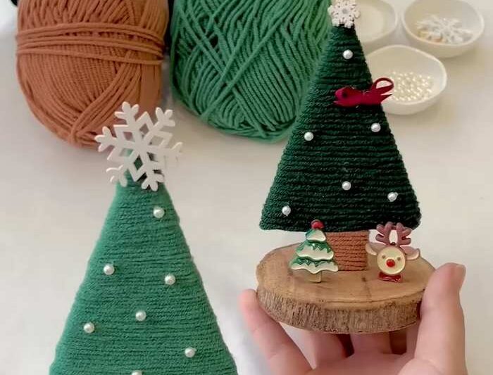 How to DIY Easy DIY Christmas Tree Table Decoration From Yarn