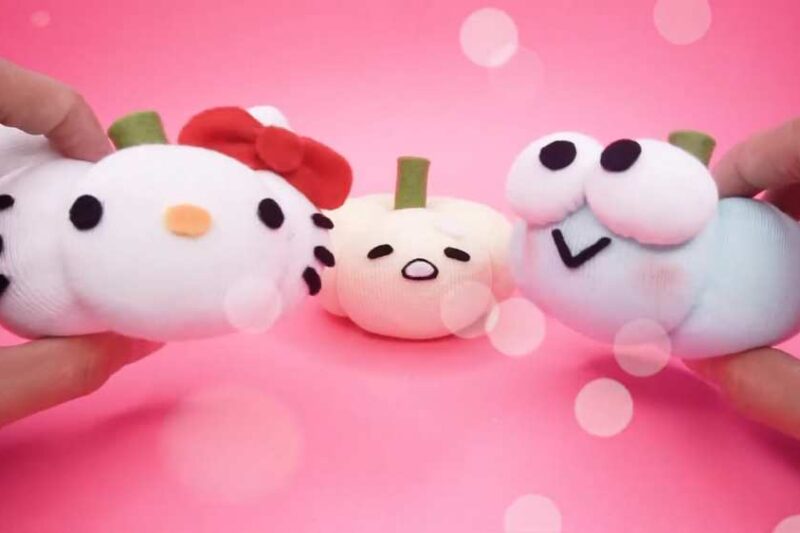 How to DIY Character Pumpkin Plushies out of Socks (Sanrio & Others)