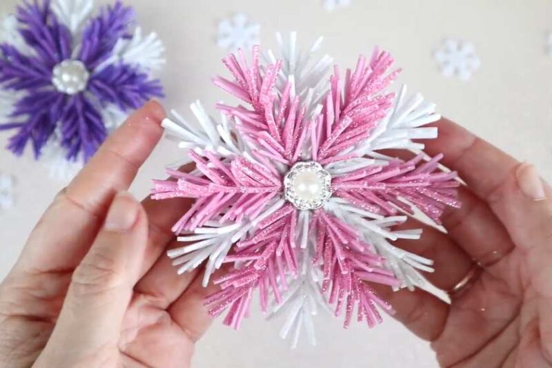 How to DIY 3D Sparkle Frost Snowflake Christmas Decorations