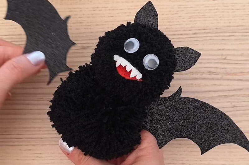 Easy DIY Pom Pom & Felt Spooky Bat Plushie Craft [Free Printable Template]