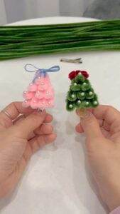 How to DIY Christmas Tree Hair Clips out of Pipe Cleaners
        
            
            
                Reference Images: DIY Dreams