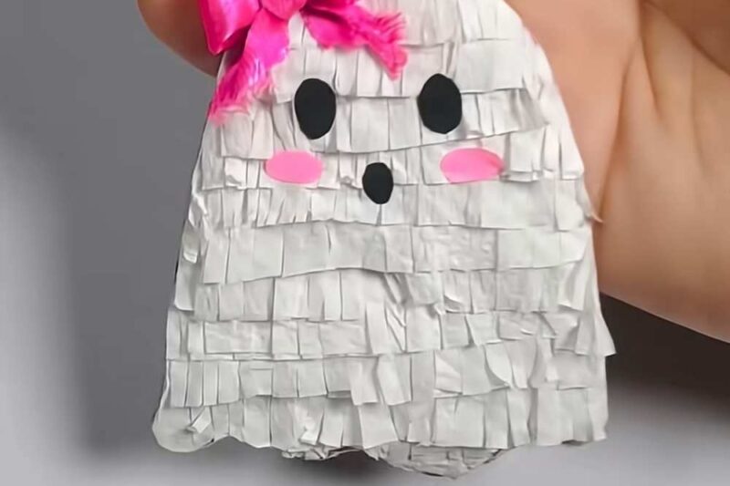 How to DIY Piñata Boo Ghost Halloween Keychain From Tissue Paper