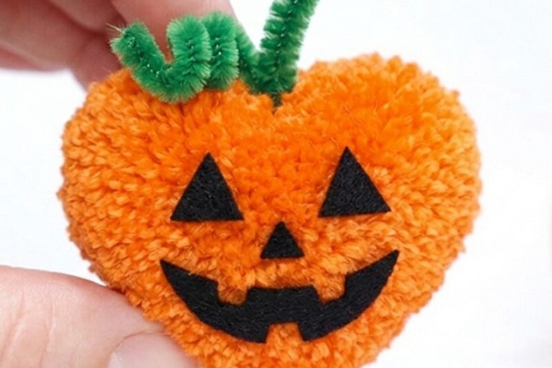 How to Make a Pumpkin Heart Fall Decoration Craft