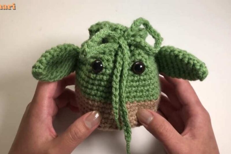 How to Crochet Green Alien in Brown Outfit Drawstring Pouch