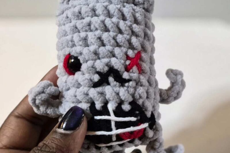 Video Tutorial to Crochet THE FASTEST Fankencat Plushie for Halloween